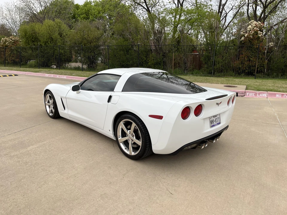 2008 Chevrolet Corvette C6 - Image 9 of 31