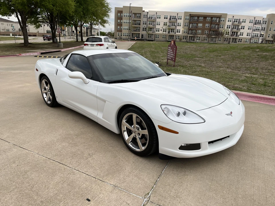 2008 Chevrolet Corvette C6 - Image 10 of 31