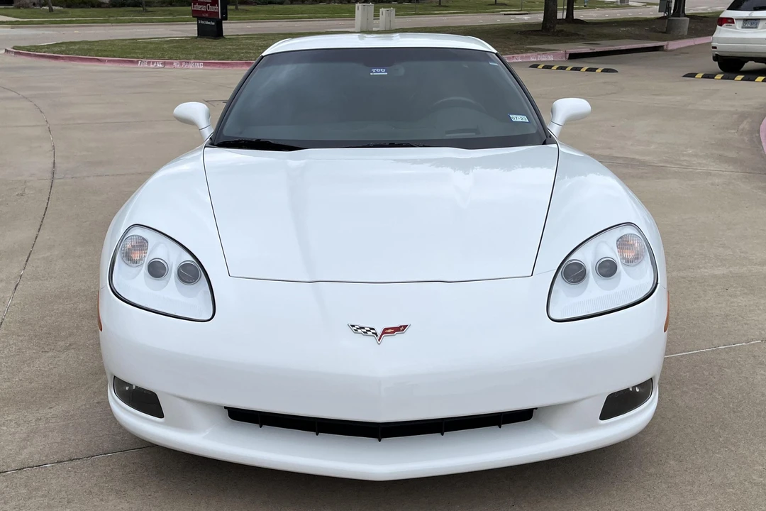 2008 Chevrolet Corvette C6 - Image 2 of 31