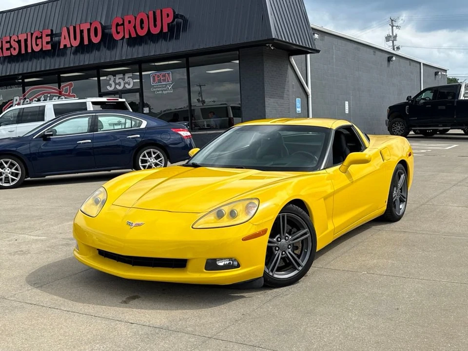 2008 Chevrolet Corvette C6 - Image 2 of 31