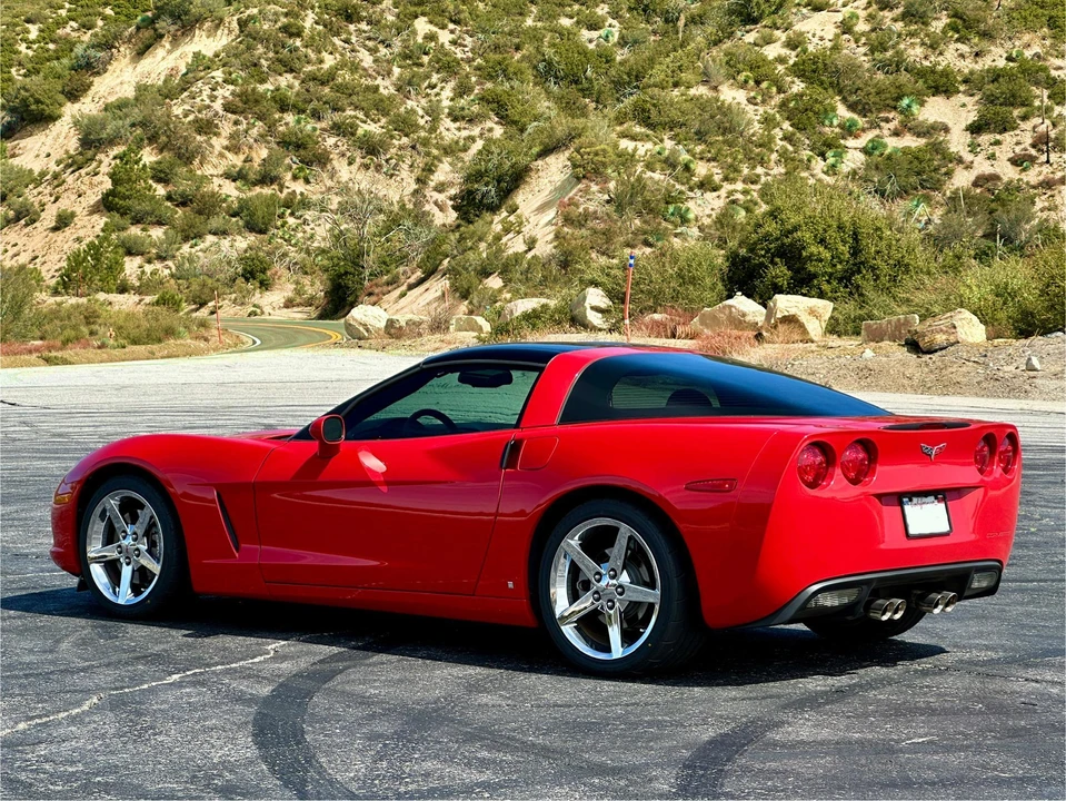 2008 Chevrolet Corvette C6 - Image 12 of 31