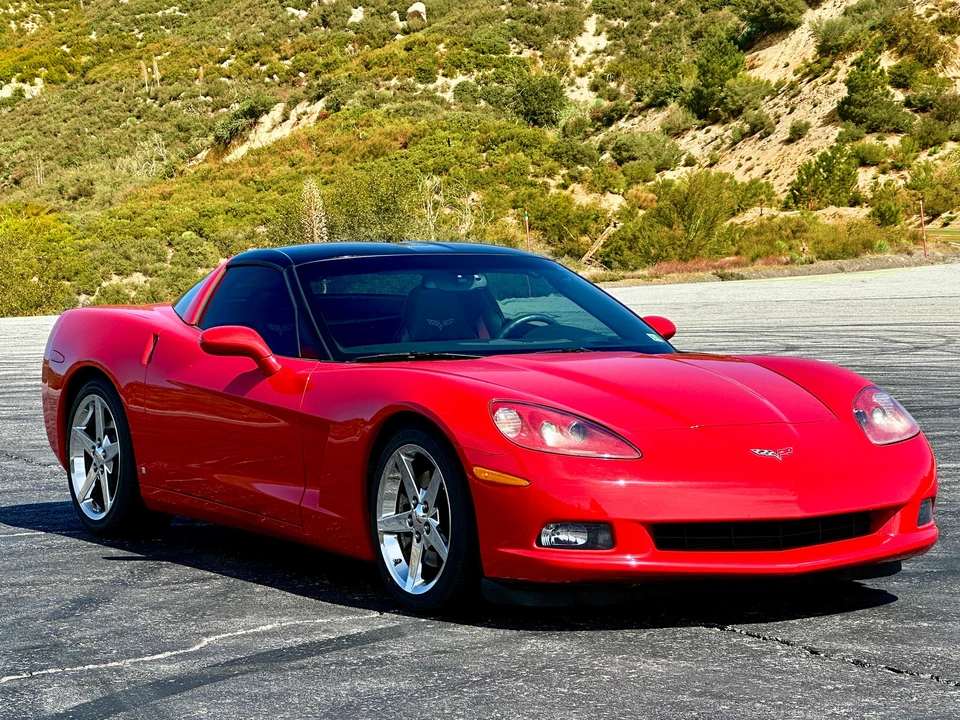 2008 Chevrolet Corvette C6 - Image 16 of 31
