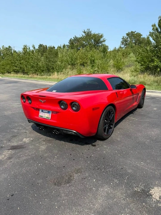 2008 Chevrolet Corvette C6 - Image 2 of 15