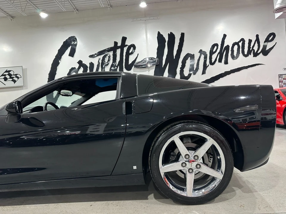 2008 Chevrolet Corvette C6 - Image 8 of 12