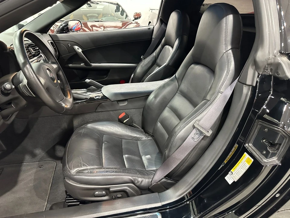 2008 Chevrolet Corvette C6 - Image 13 of 21