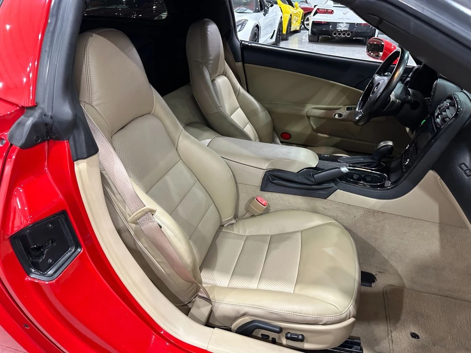 2008 Chevrolet Corvette C6 - Image 14 of 21