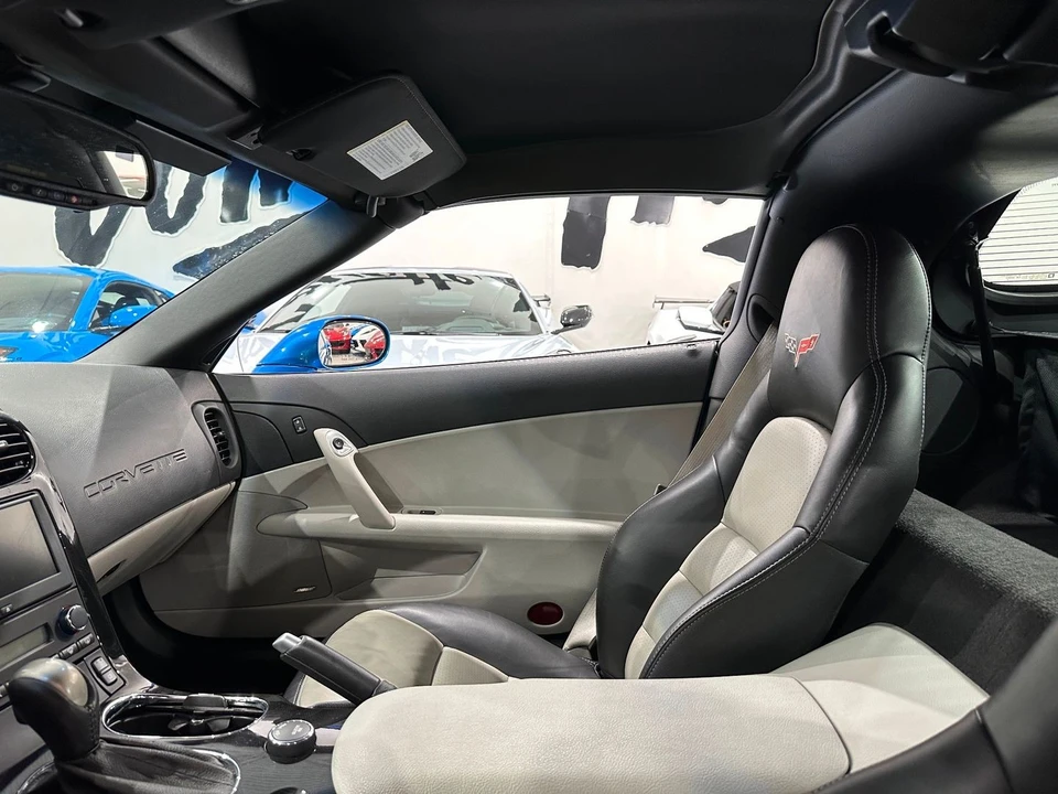 2008 Chevrolet Corvette C6 - Image 13 of 21