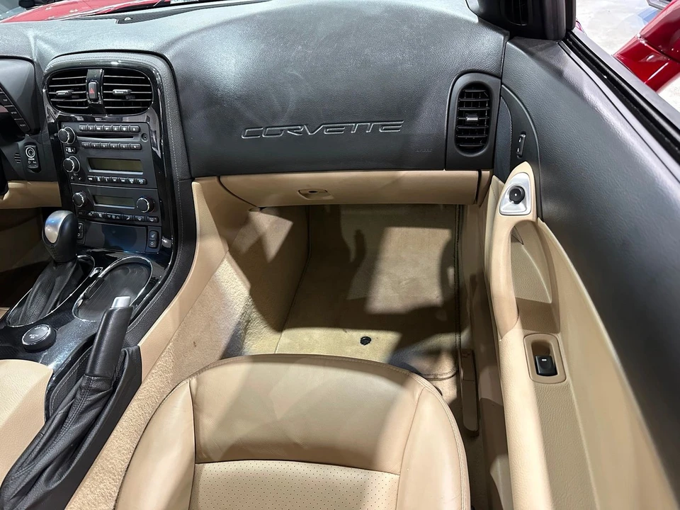 2008 Chevrolet Corvette C6 - Image 14 of 21