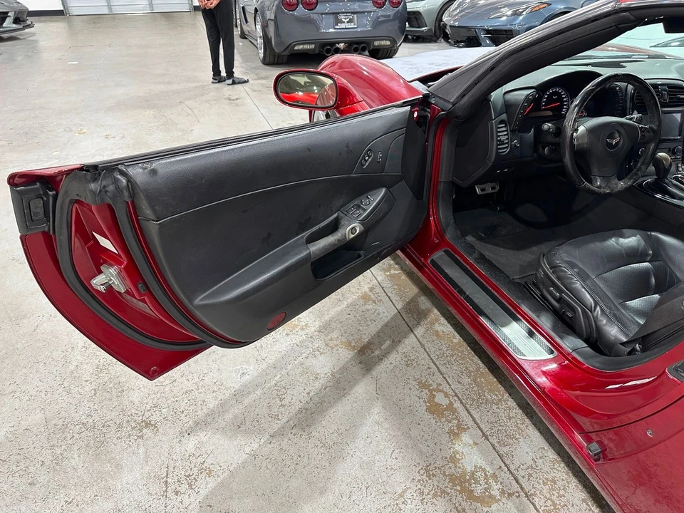 2008 Chevrolet Corvette C6 - Image 12 of 21
