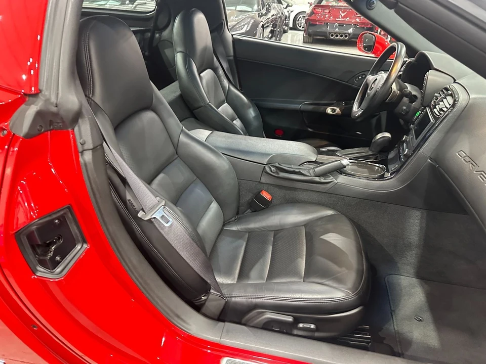 2008 Chevrolet Corvette C6 - Image 14 of 21