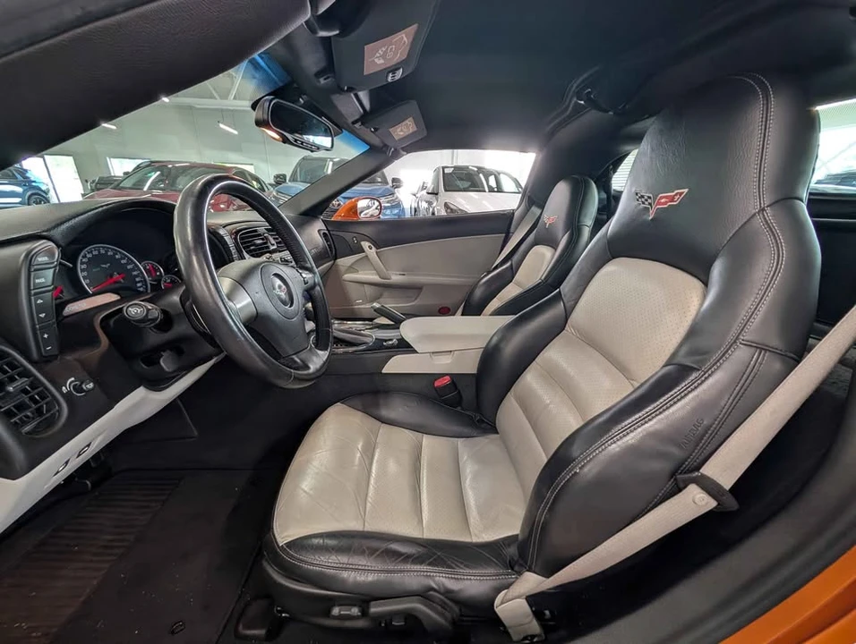 2008 Chevrolet Corvette C6 - Image 9 of 19