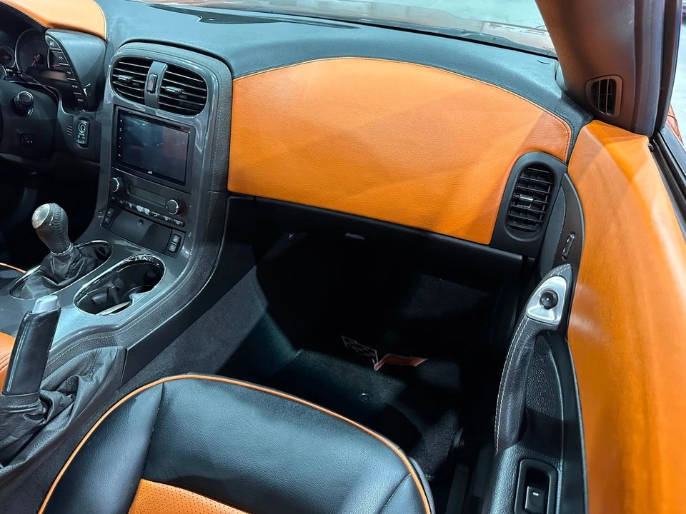 2008 Chevrolet Corvette C6 - Image 14 of 21