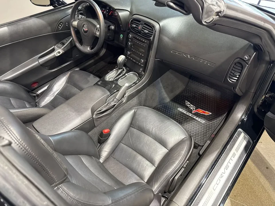2008 Chevrolet Corvette C6 - Image 12 of 15