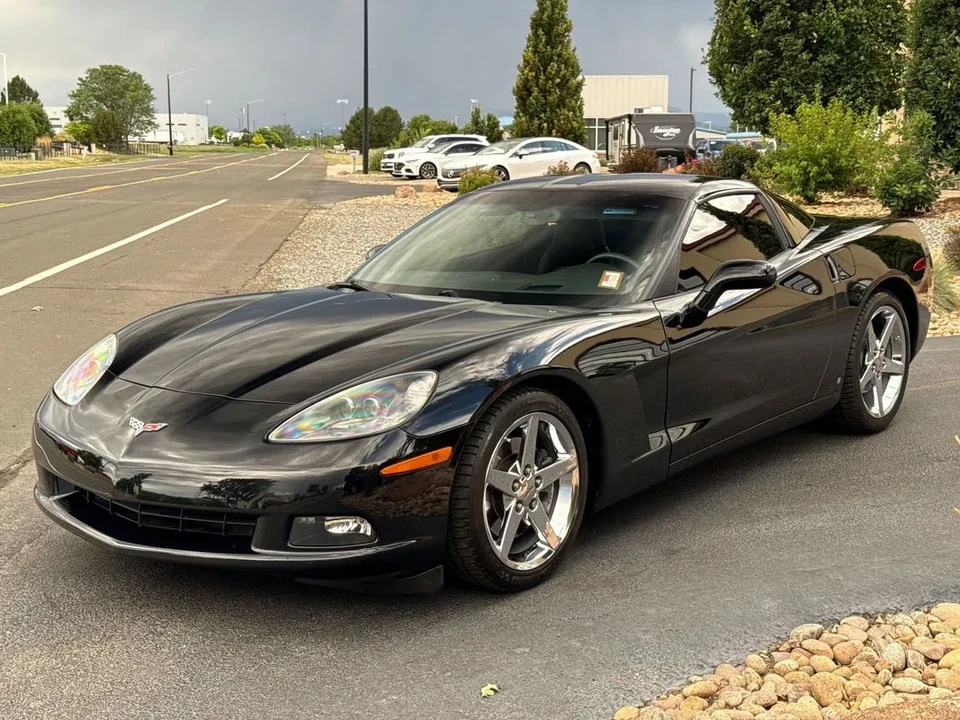 2008 Chevrolet Corvette C6 - Image 2 of 15