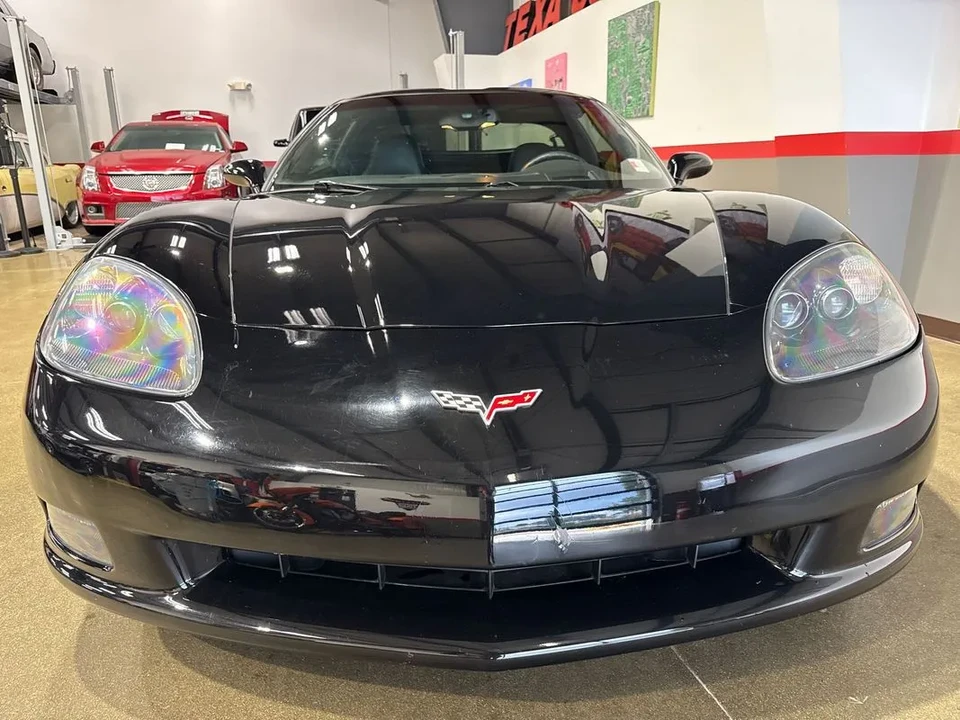 2008 Chevrolet Corvette C6 - Image 8 of 15