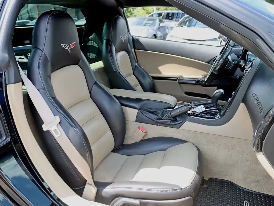 2008 Chevrolet Corvette C6 - Image 13 of 18