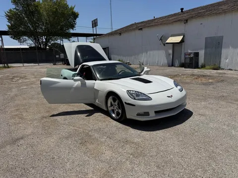 2008 Chevrolet Corvette C6 - Image 2 of 11