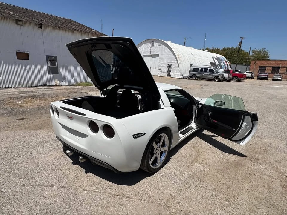 2008 Chevrolet Corvette C6 - Image 6 of 11