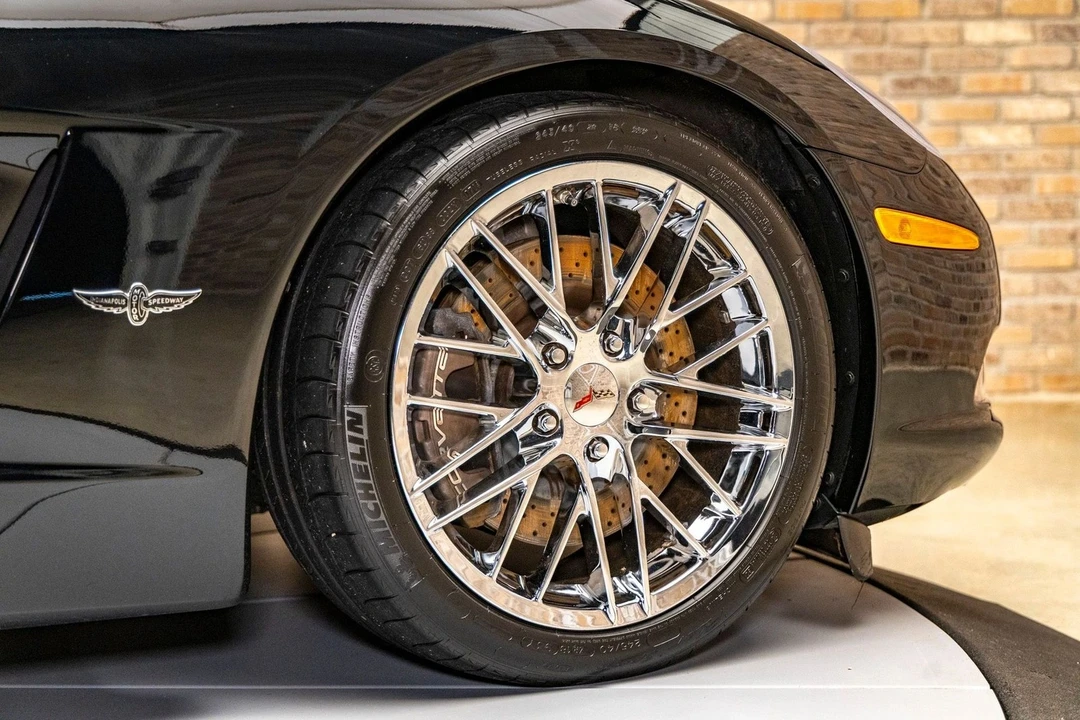 2008 Chevrolet Corvette C6 - Image 16 of 21