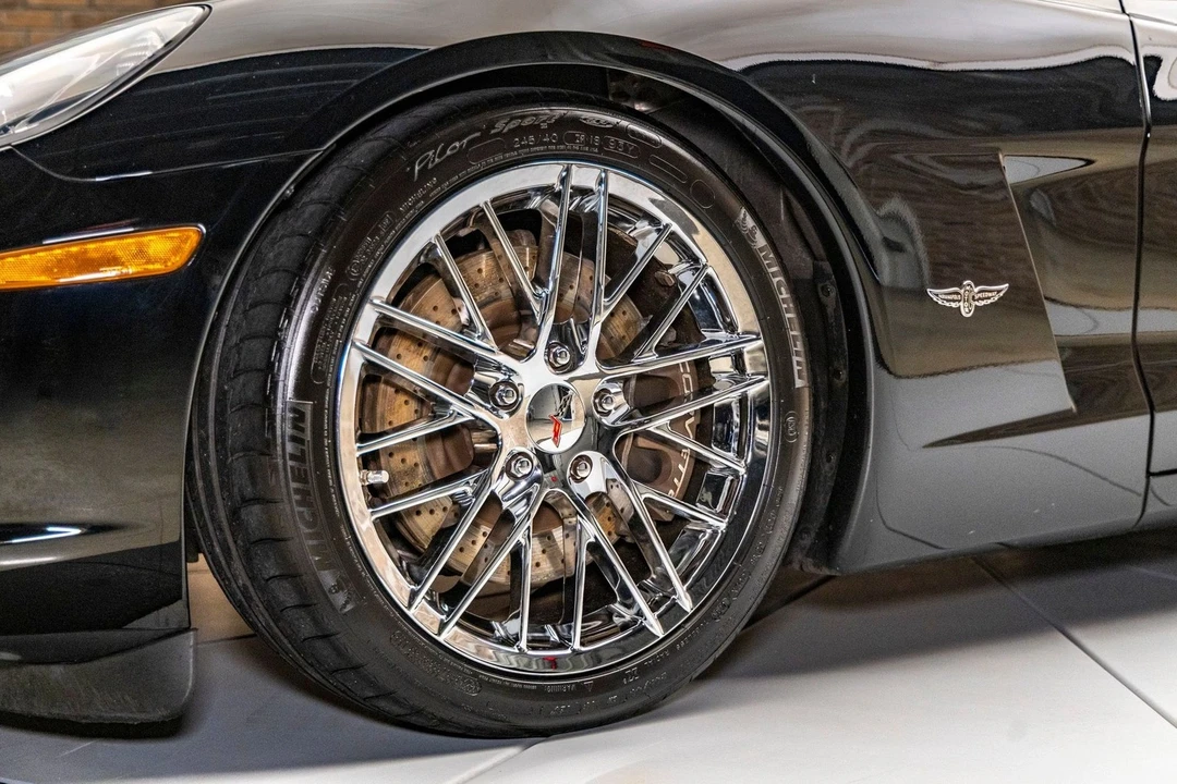 2008 Chevrolet Corvette C6 - Image 13 of 21