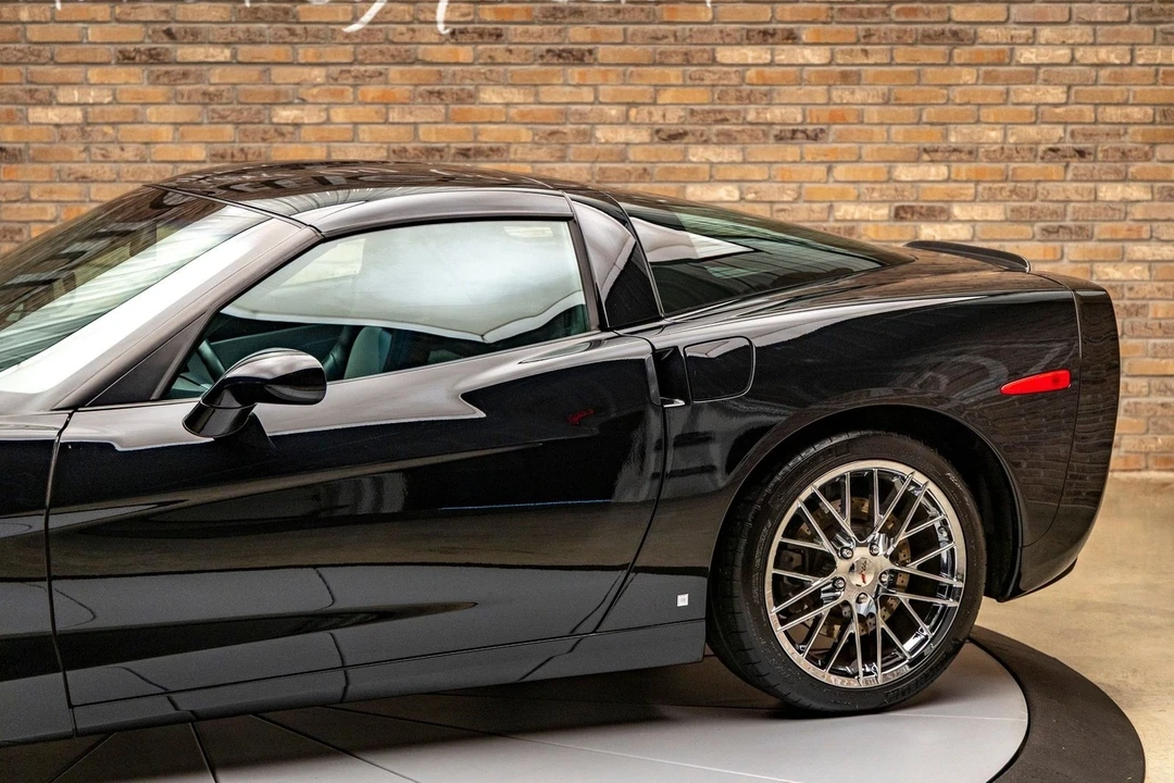 2008 Chevrolet Corvette C6 - Image 8 of 21