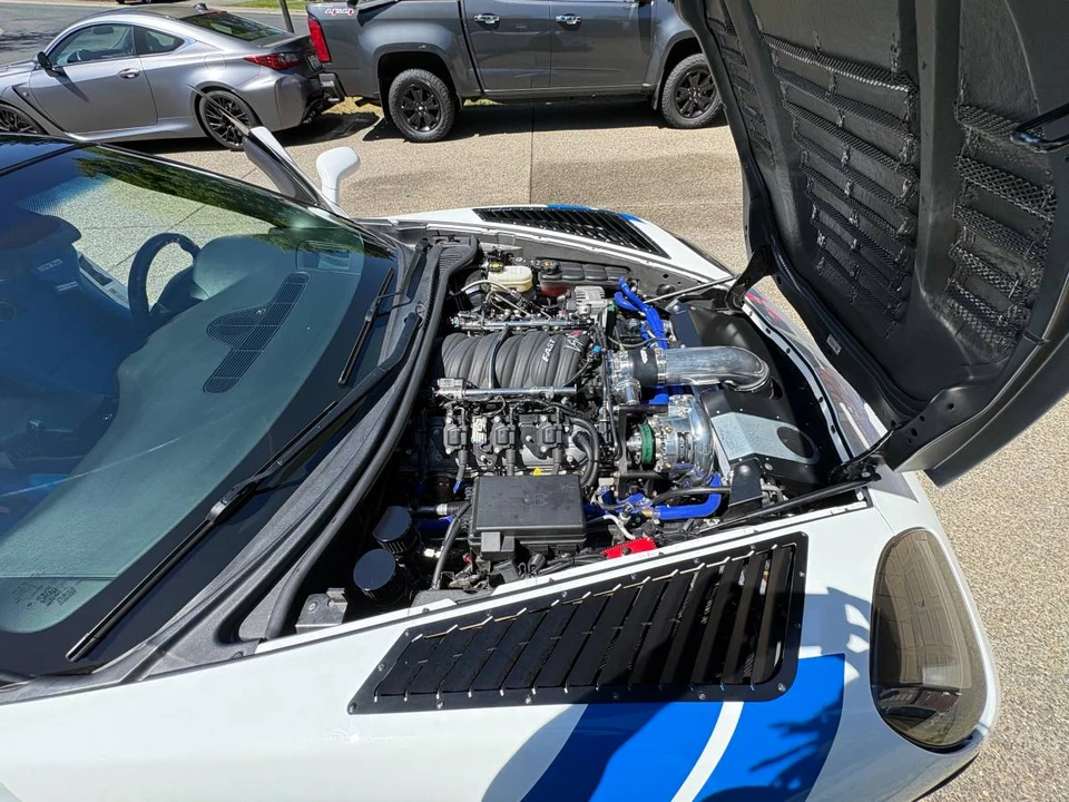 2008 Chevrolet Corvette C6 - Image 11 of 14