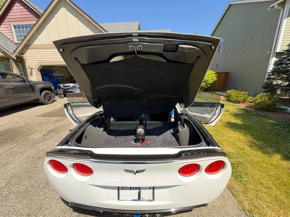 2008 Chevrolet Corvette C6 - Image 6 of 14