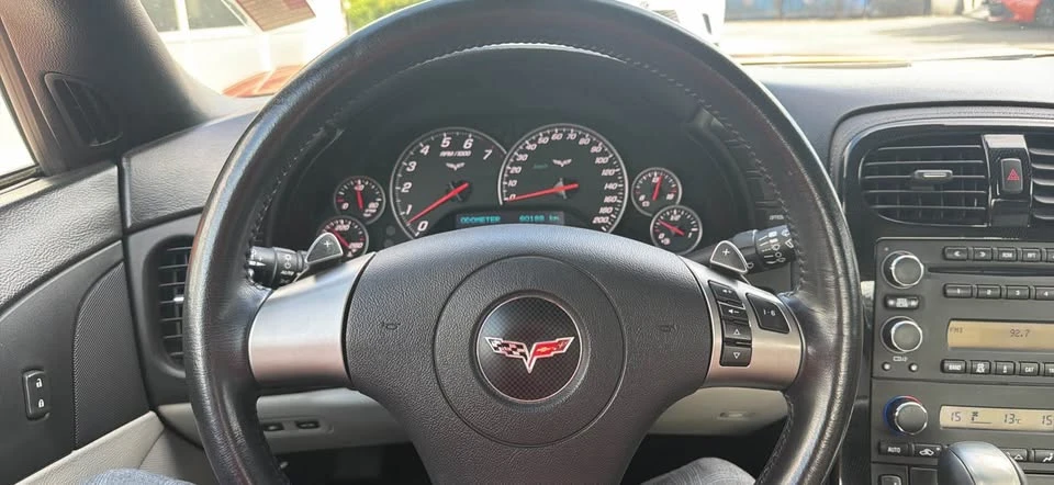 2008 Chevrolet Corvette C6 - Image 16 of 17