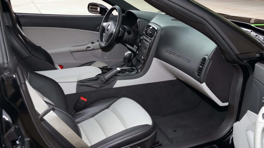 2008 Chevrolet Corvette C6 - Image 5 of 12
