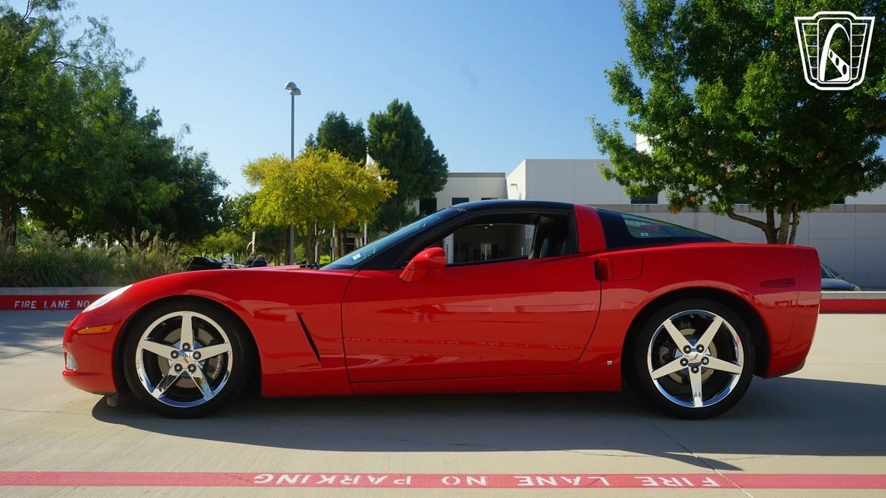 2008 Chevrolet Corvette C6 - Image 8 of 12