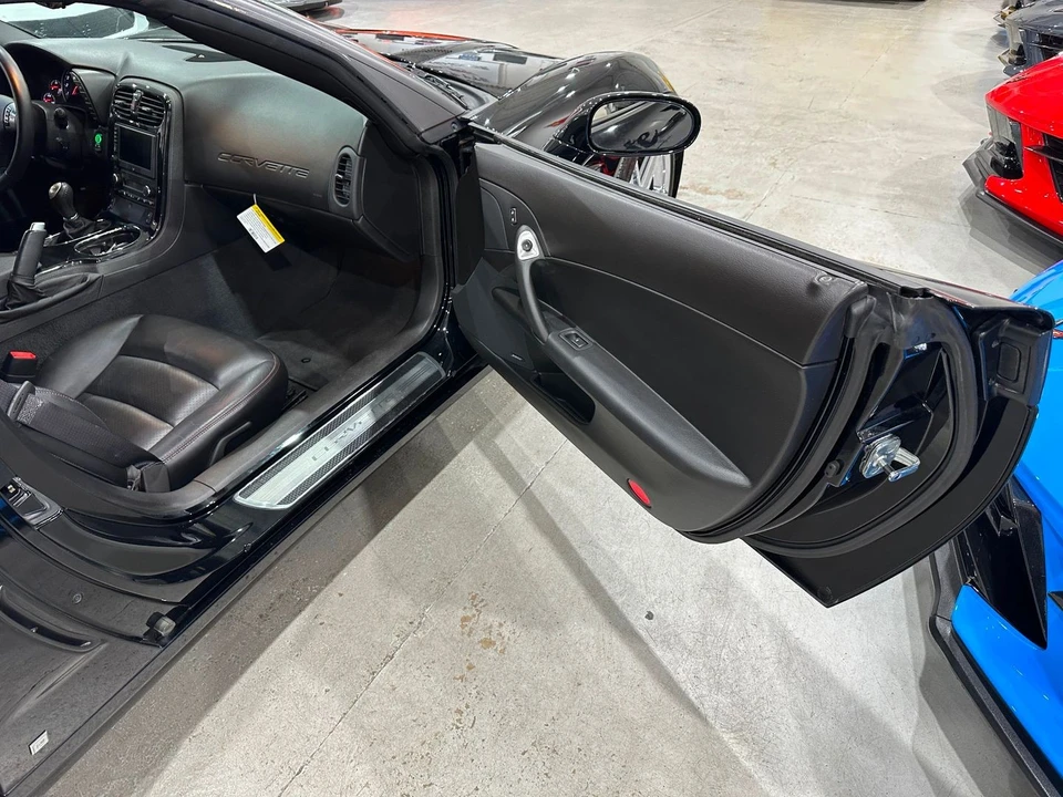 2008 Chevrolet Corvette C6 Z06 - Image 17 of 21