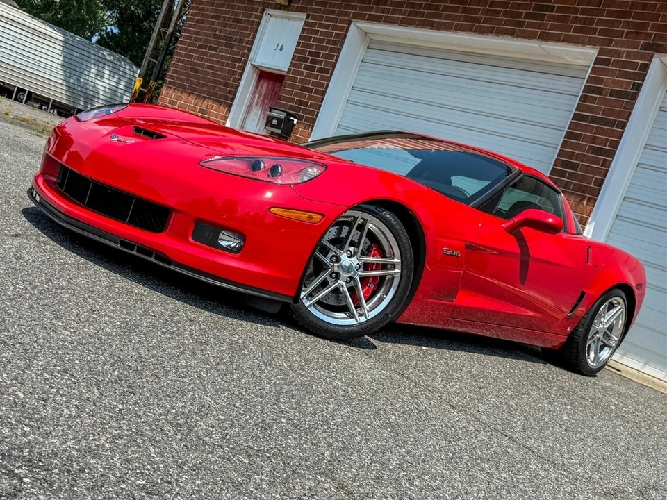 2008 Chevrolet Corvette C6 Z06 - Image 3 of 31