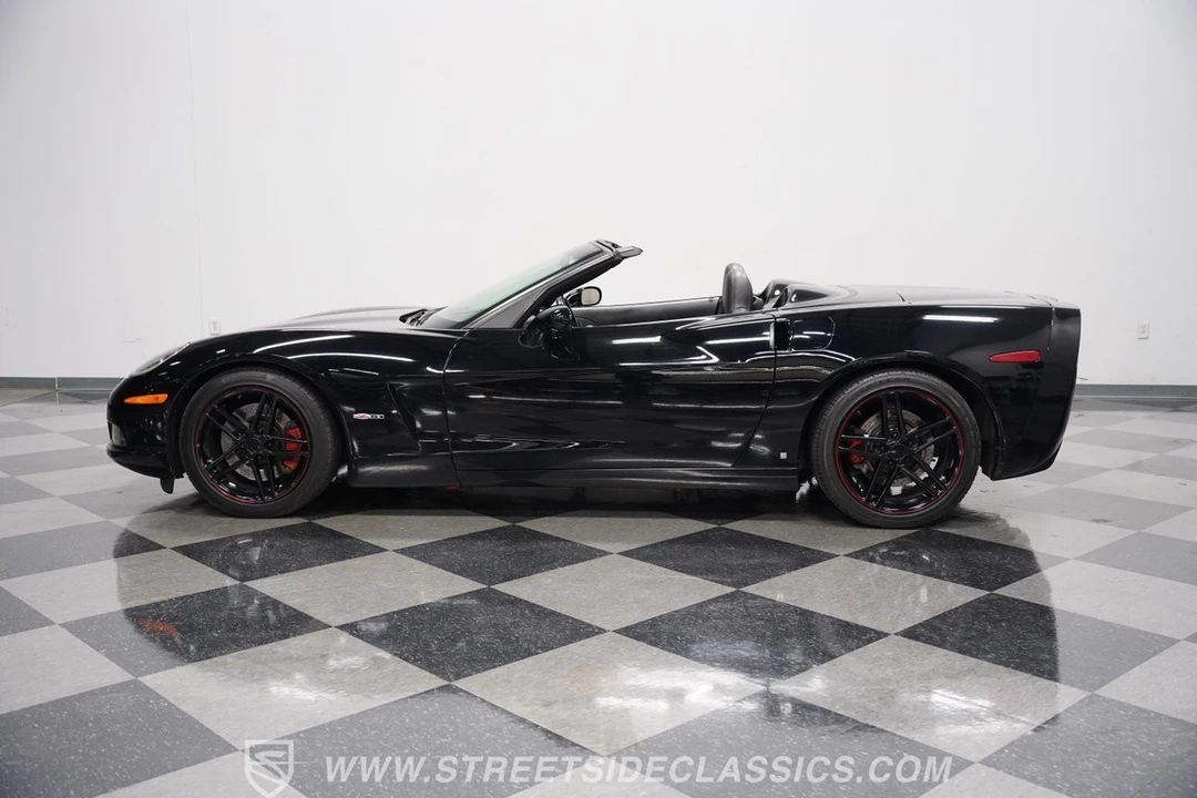 2008 Chevrolet Corvette C6 - Image 3 of 12