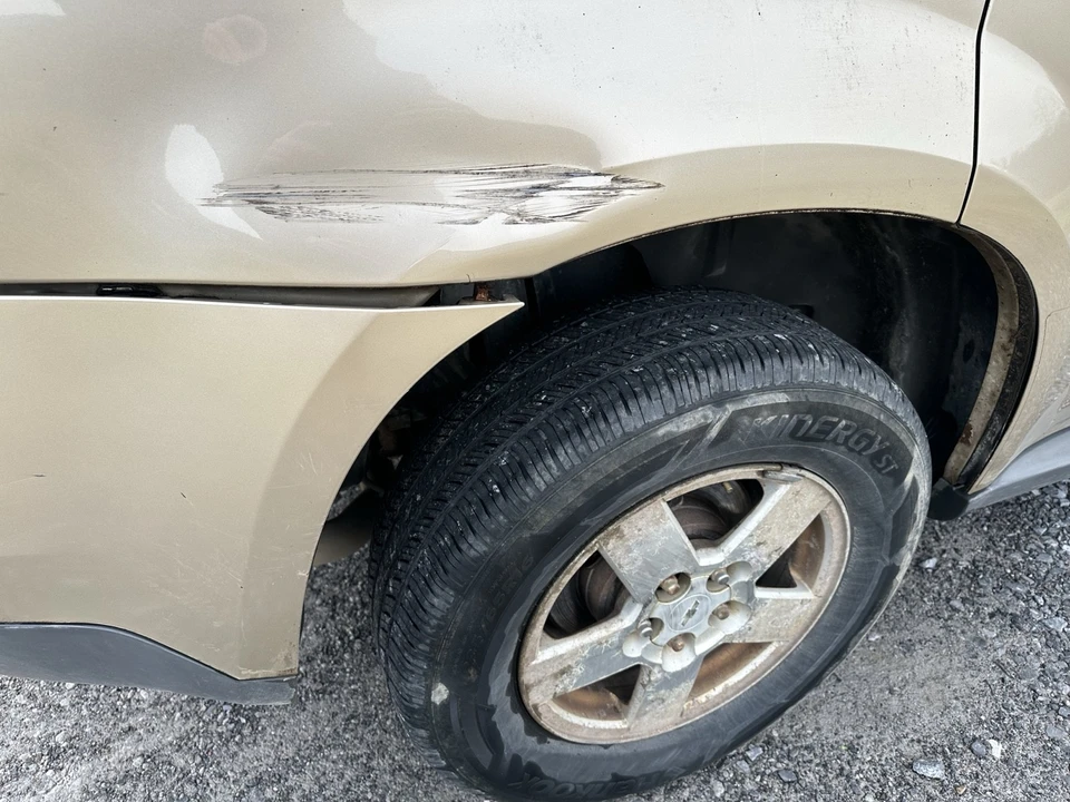 2008 Chevrolet Equinox - Image 4 of 15