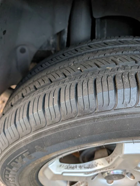 2008 Chevrolet Equinox - Image 6 of 9