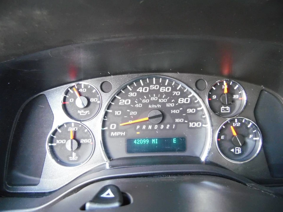 2008 Chevrolet Express - Image 21 of 21