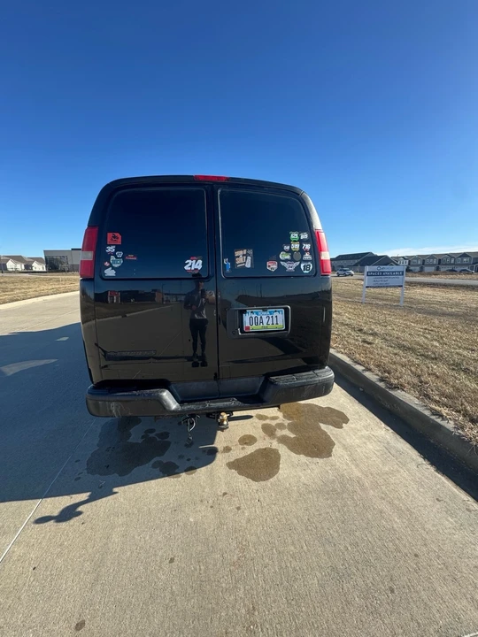 2008 Chevrolet Express - Image 7 of 18