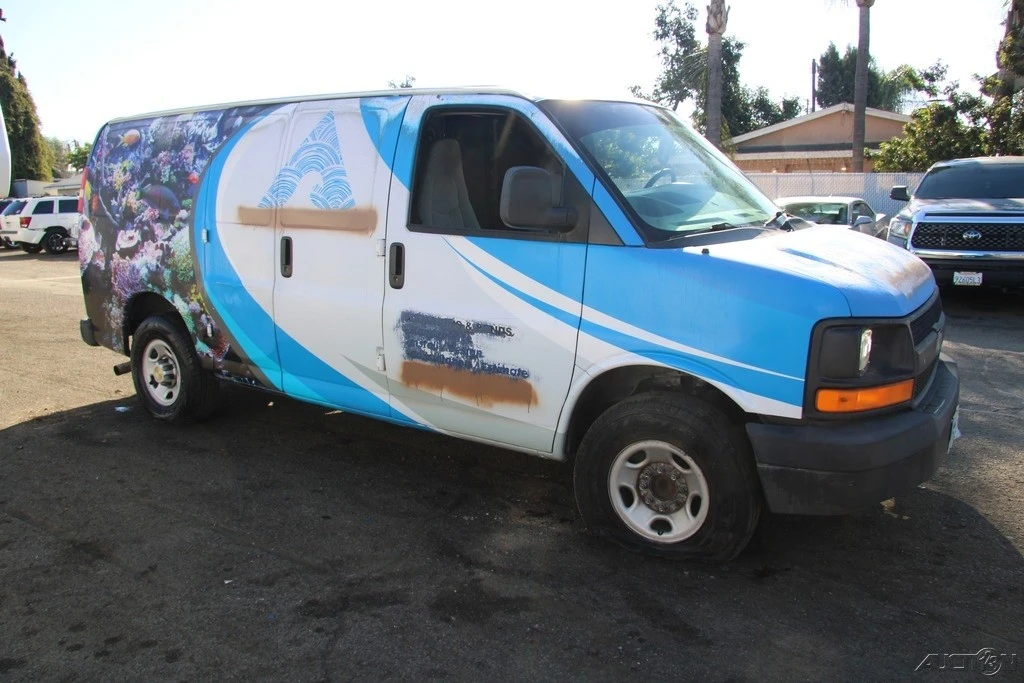 2008 Chevrolet Express - Image 7 of 21