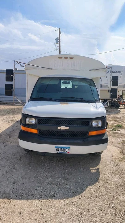 2008 Chevrolet Express - Image 8 of 13