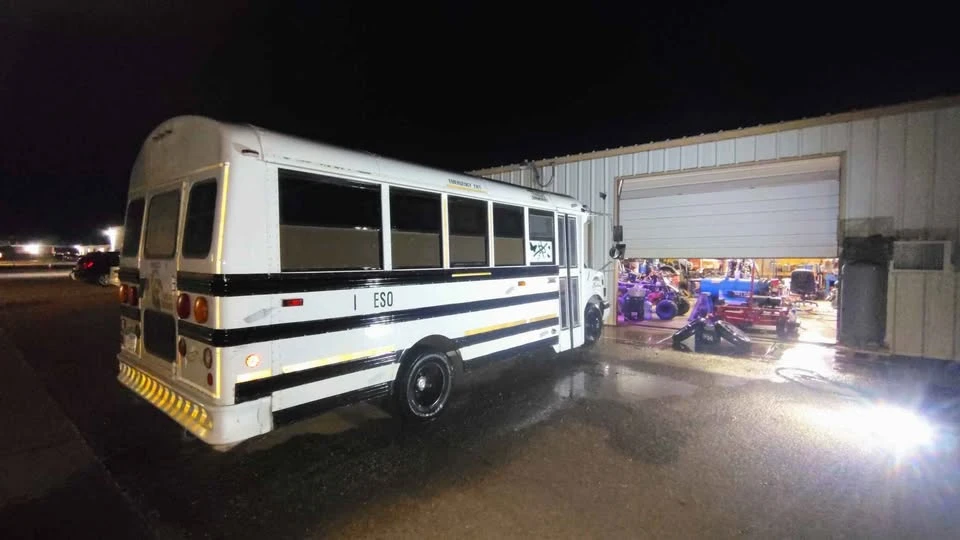 2008 Chevrolet Express - Image 13 of 13