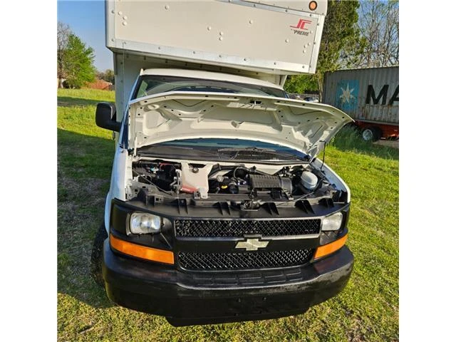 2008 Chevrolet Express - Image 12 of 14