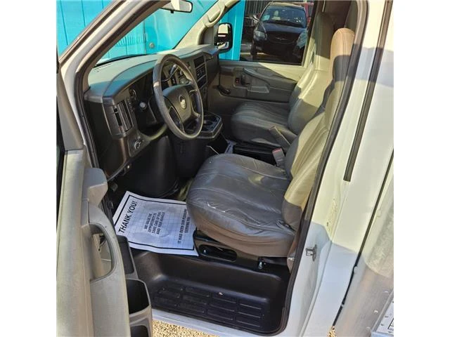 2008 Chevrolet Express - Image 5 of 14