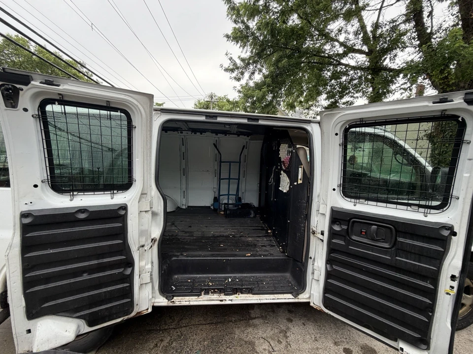 2008 Chevrolet Express - Image 14 of 14