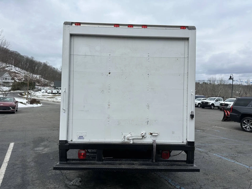 2008 Chevrolet Express - Image 18 of 20