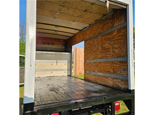 2008 Chevrolet Express - Image 8 of 14