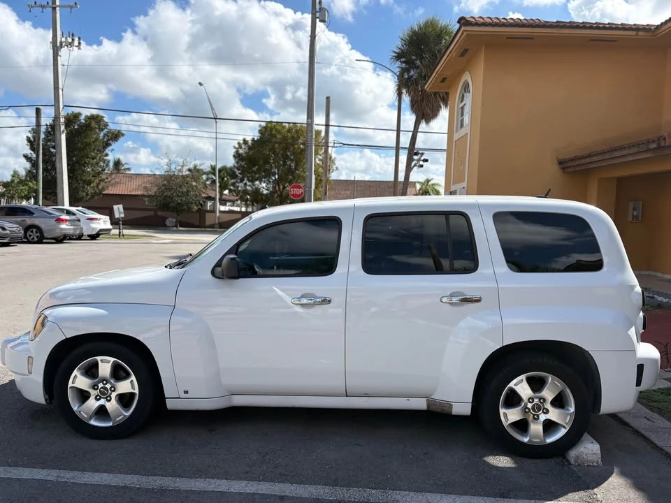 2008 Chevrolet HHR - Image 3 of 10