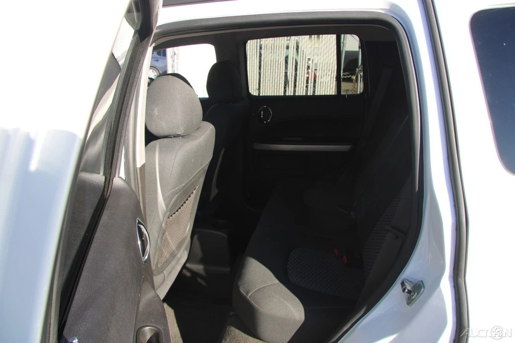 2008 Chevrolet HHR - Image 19 of 21