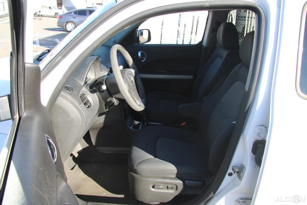 2008 Chevrolet HHR - Image 12 of 21