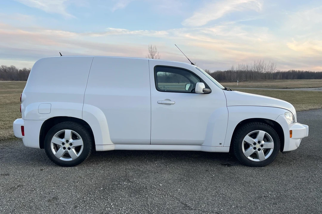 2008 Chevrolet HHR - Image 3 of 31