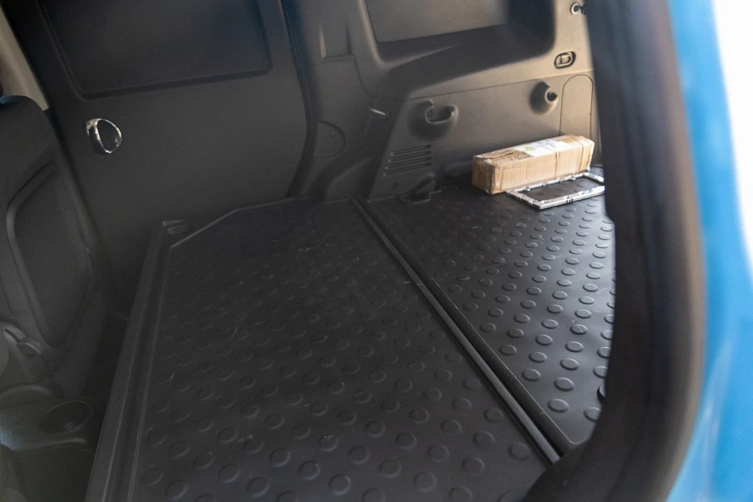 2008 Chevrolet HHR - Image 29 of 31